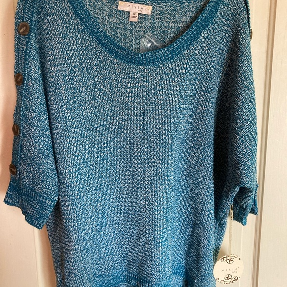 Sweater - Picture 1 of 4